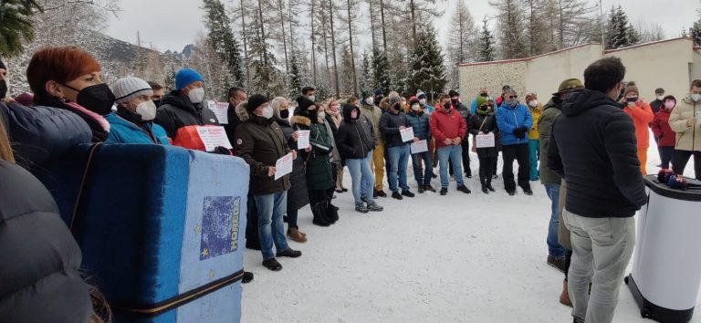 Pohreb cestovneho ruchu 0912 vladna vila Kamzik 05